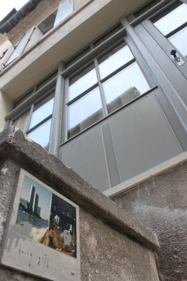 La Vitrine Des Arenes Apartment Arles Exterior foto